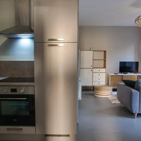 Apt. 50m Du Port De Plaisance, Parking & Ascenseur Apartament